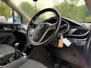 /photos/12598/384d253b-443e-446b-8703-d9669926e9cc_i320x240.jpg