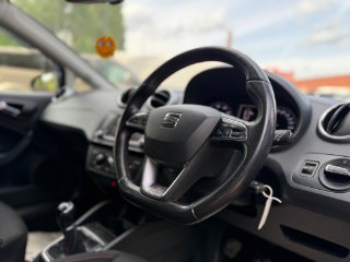 /photos/12598/a76937c7-6813-4840-9a42-639fc4b59bba_i320x240.jpg